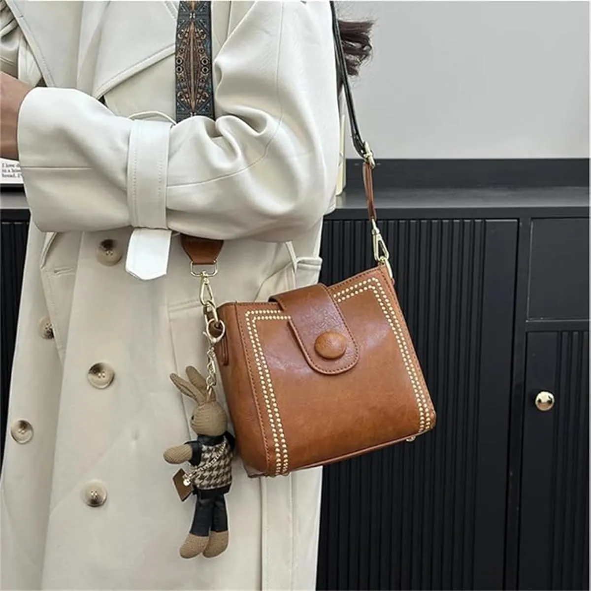 Bootara Bucket Bag, Bootara Women's Premium Textured Bucket Bag, Adjustable Wider Shoulder Strap, Spacious Travel Tote
