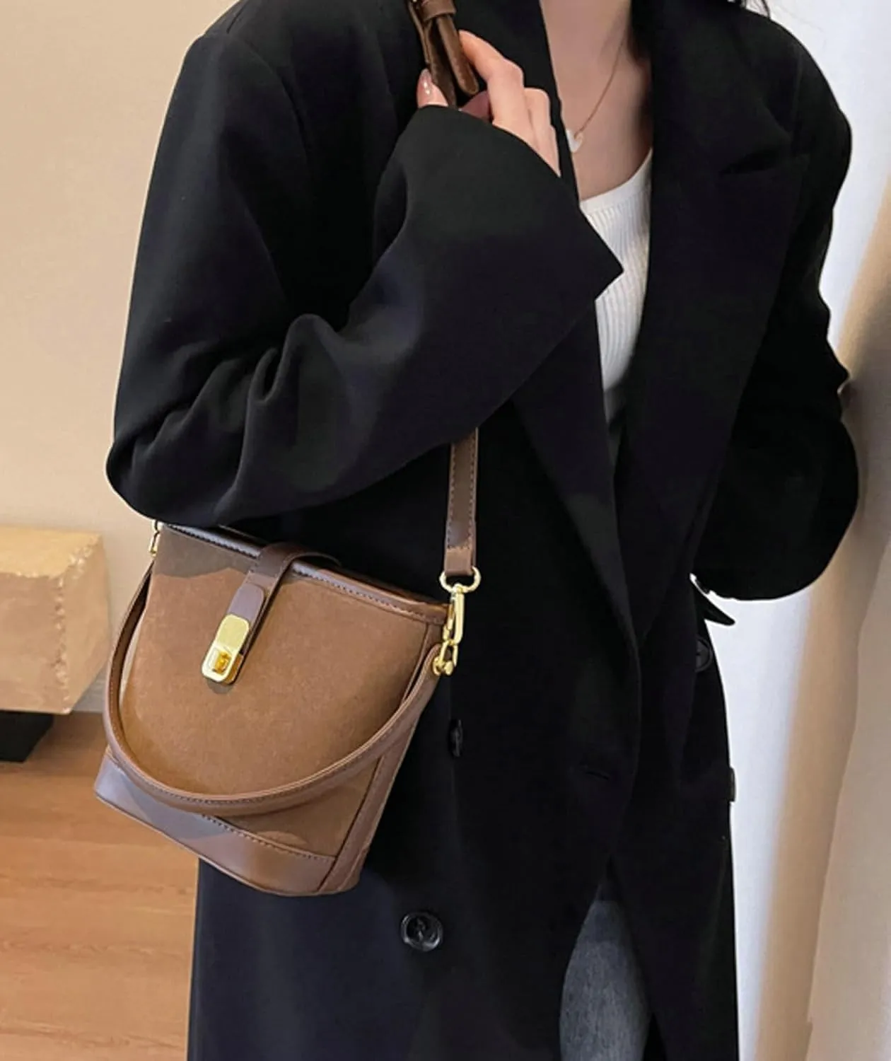 Brown Suede Buckle Bags for Women Small Bucket Purse Trendy Suede Shoulder Bag Suede Crossbody Purse