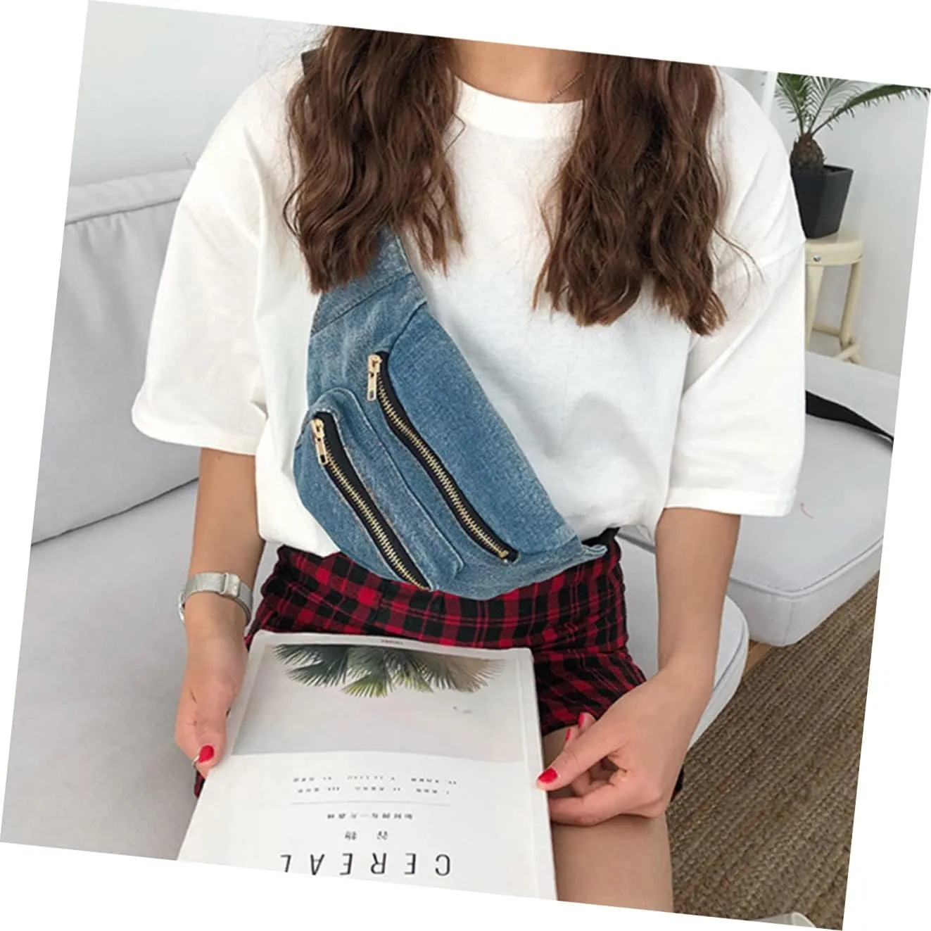 Jean Fanny Pack for Women Lightweight Denim Pouch Elastic Waistband Crossbody Pouch Dark Blue Waist Bag
