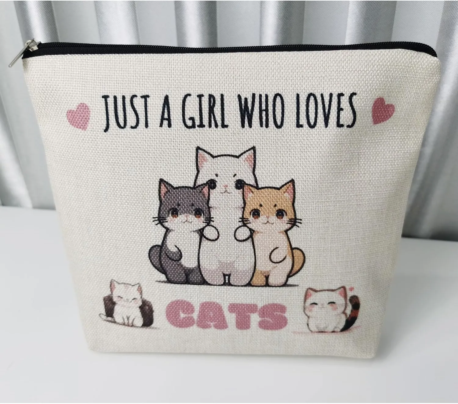 Just Love Cats Makeup Bag Cartoon Cat Pattern Canvas Toiletry Organizer Zipper Pouch Adorable Cartoon Cat Cosmetic Bag Birthday Present for Cat Lovers Cat Mom Women