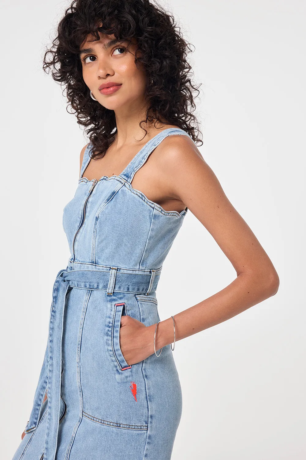 Pale Indigo Wash Scallop Strappy Denim Sundress