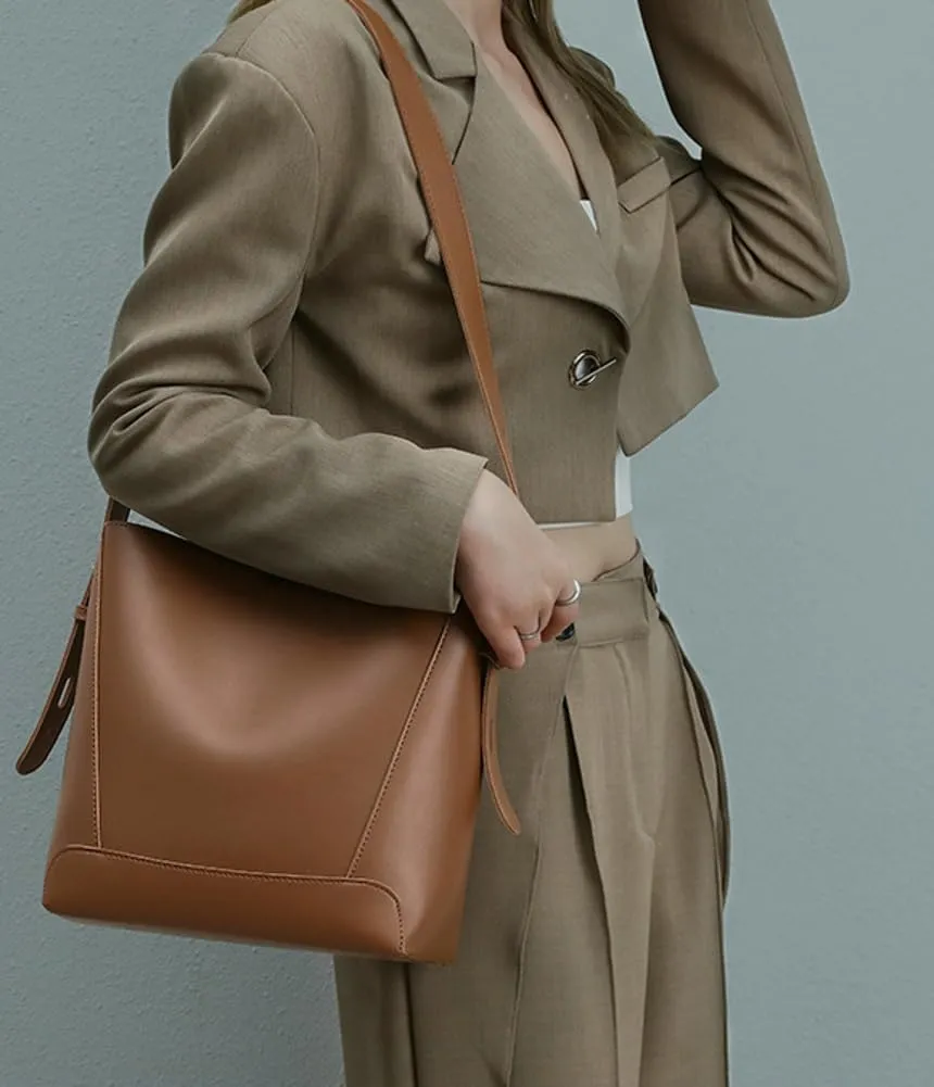 Vegan Leather Bucket Bags for Women Stylish Crossbody Bags Travel Tote Shoulder Bag Large Handbag Purse